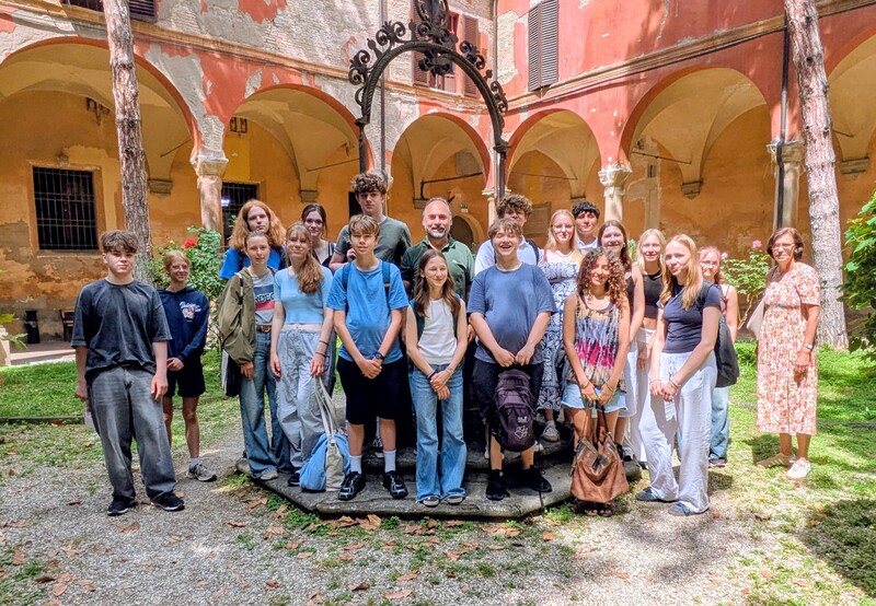Gruppenfoto im Conservatorio von Bologna